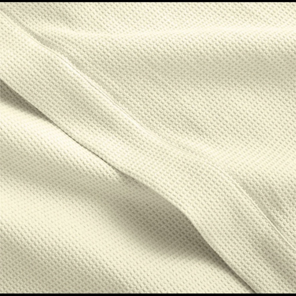 Bathrobe - Picture 3 of 4